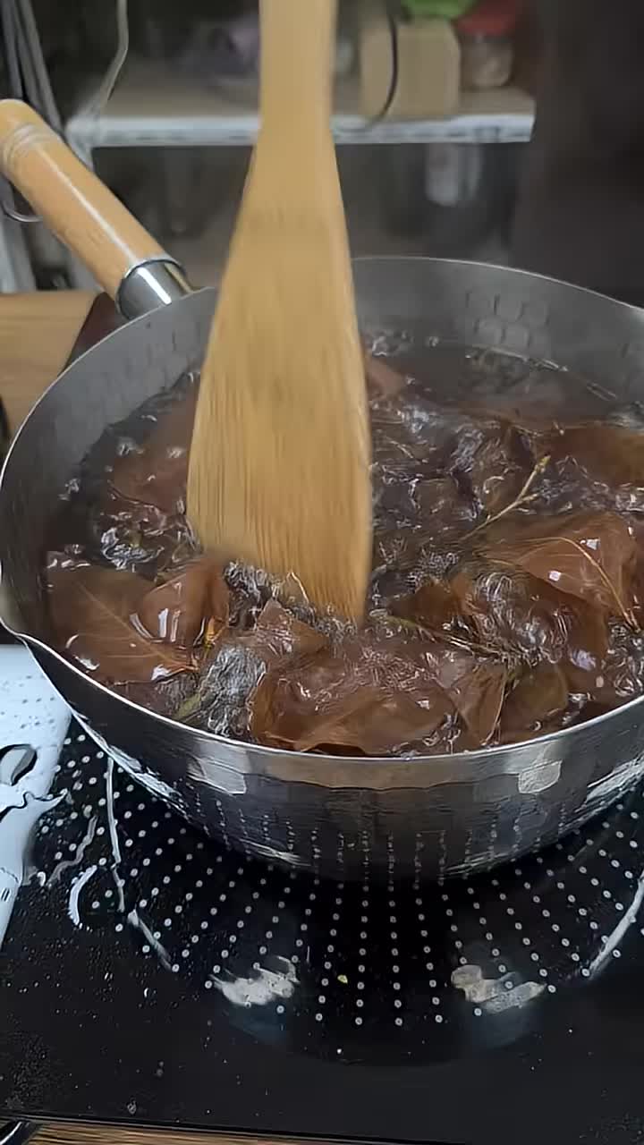 감태나무 잎으로 수육 삶기 - 육질 부드럽고 맛있는 팁