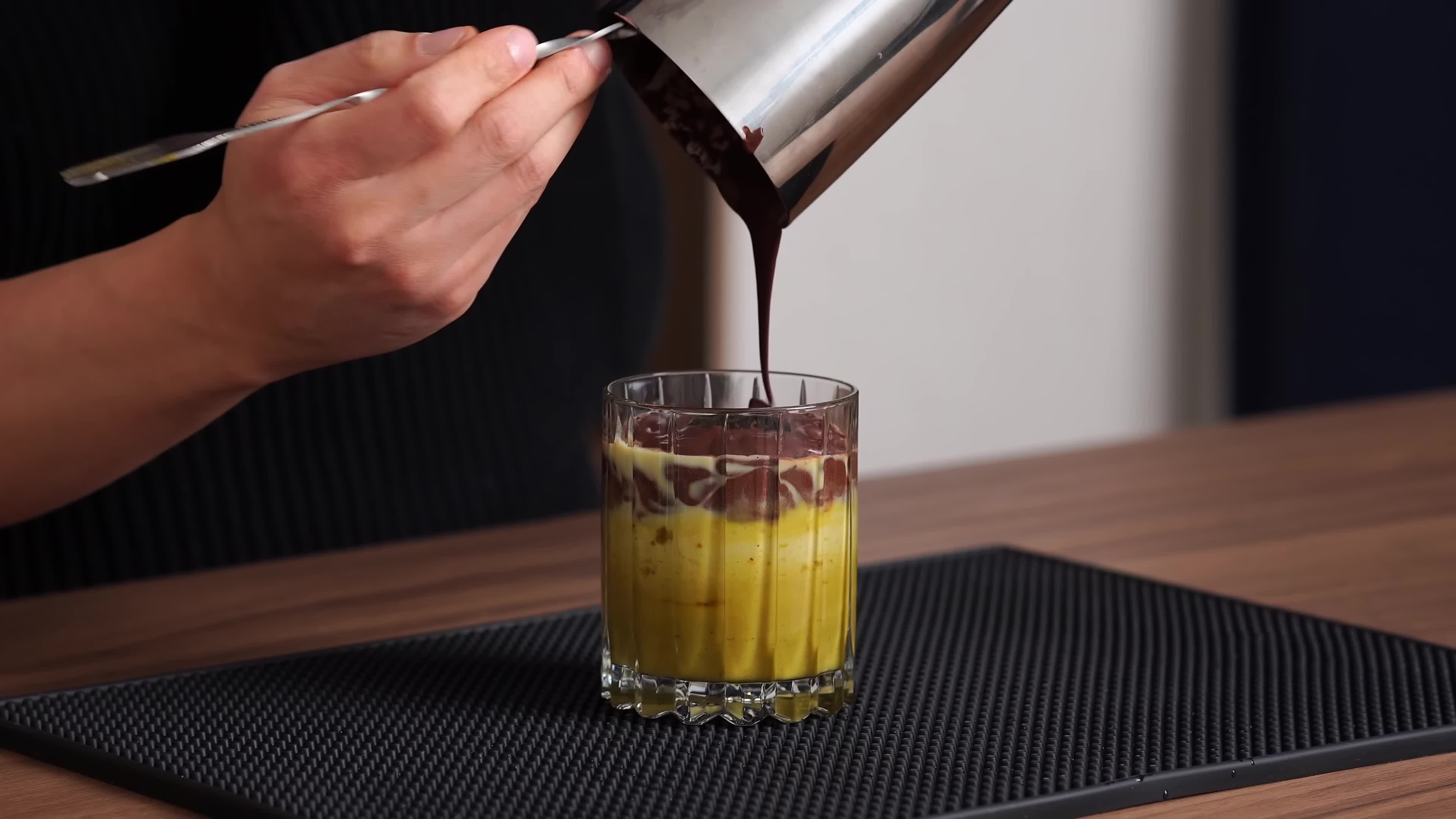 intro-두바이 쫀득쿠키와 칵테일의 만남